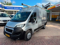 Peugeot Boxer - 330 2.0 BlueHDI L2H2 Premium Pack