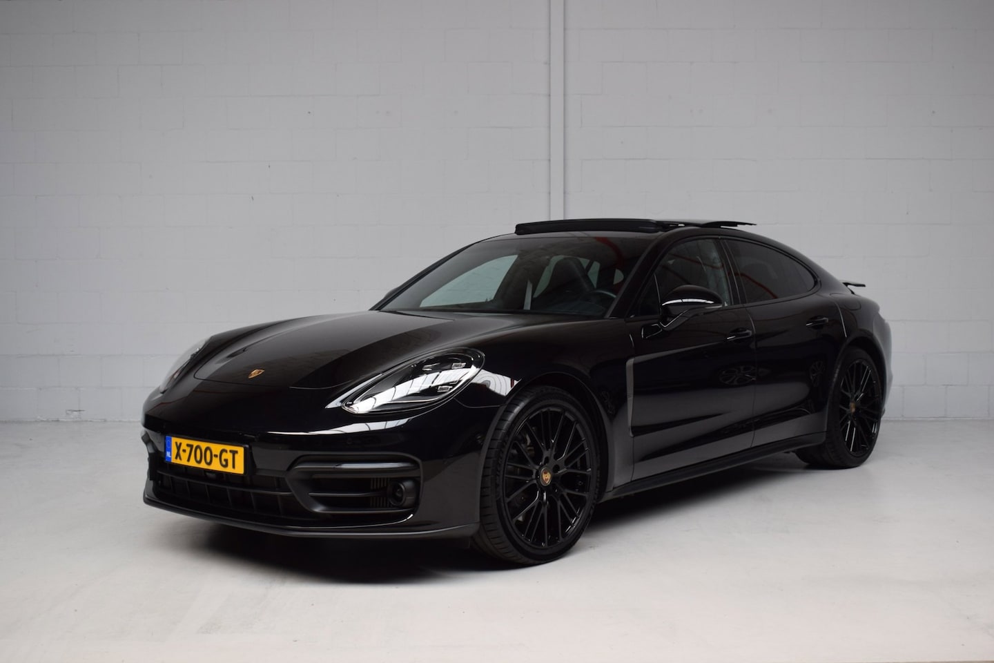 Porsche Panamera - 2.9 4 E-Hybrid Platinum Edition ORG.NED / NAP / DEALER-ONDERHOUDEN / PANORAMADAK / SPORT C - AutoWereld.nl