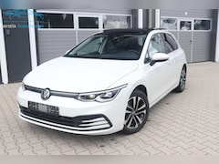 Volkswagen Golf - 1.0 eTSI United Pano ACC Camera Side assist