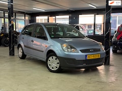 Ford Fiesta - 1.4-16V Ambiente Automaat | Airco
