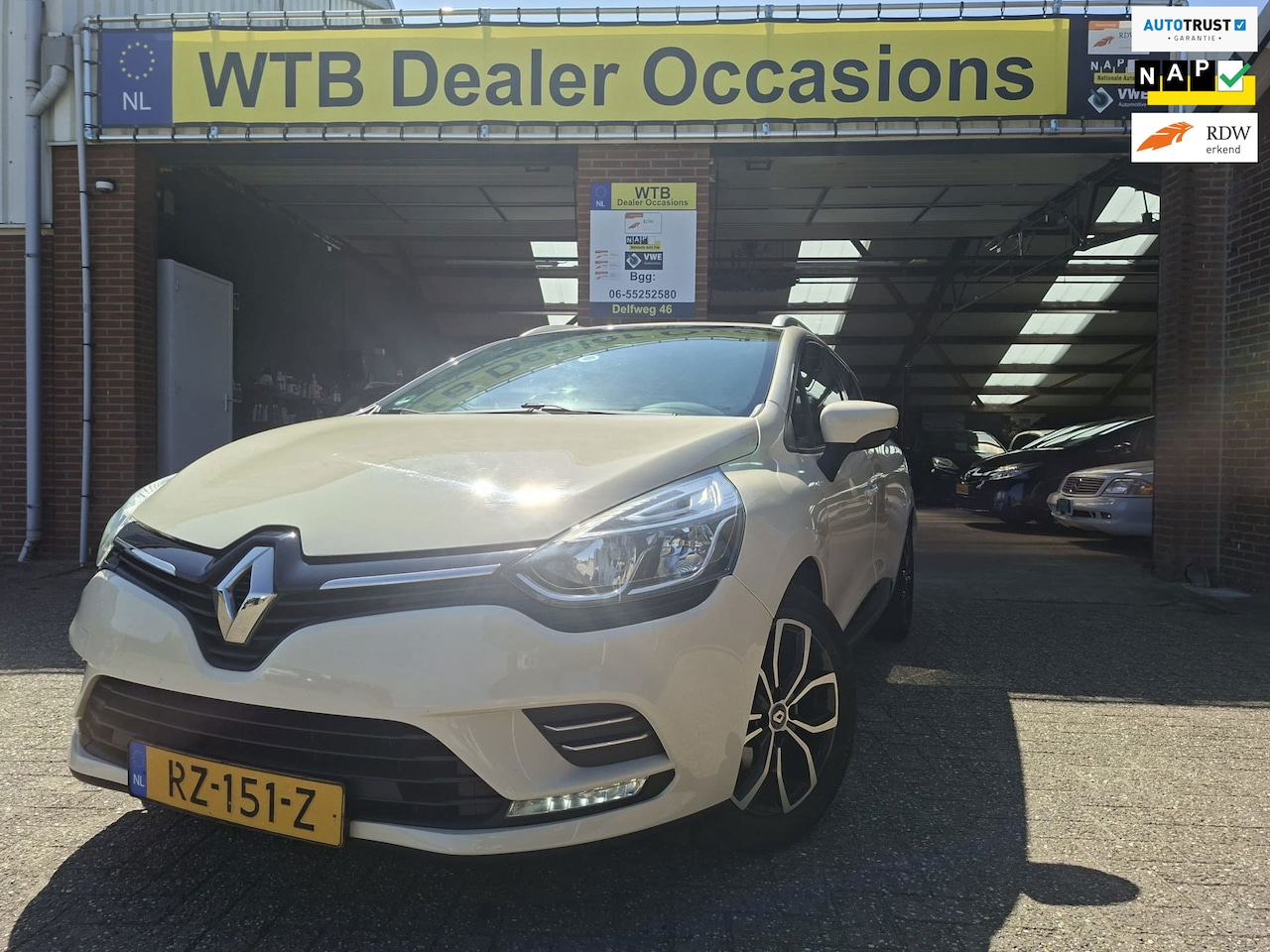 Renault Clio Estate - 0.9 TCe Zen 0.9 TCe Zen, 5-deurs, Airco, Dealer o.h. APK tot 06-03-2027 - AutoWereld.nl