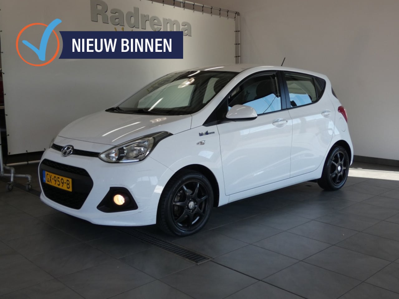 Hyundai i10 - 1.0i i-Motion Comf. Clima, Cruise - AutoWereld.nl