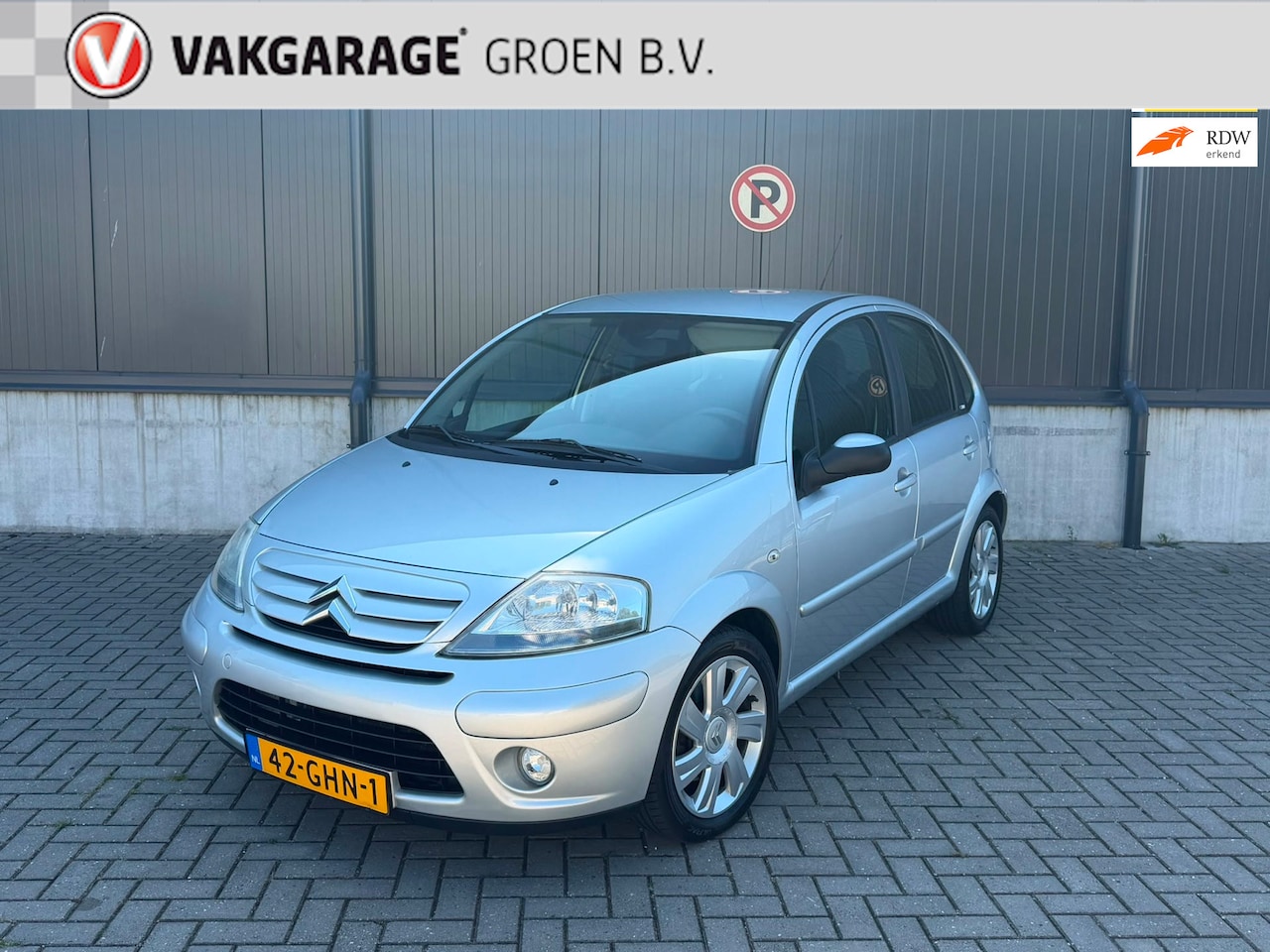 Citroën C3 - 1.6i-16V Exclusive (109pk) Automaat / Clima / cruise / trekhaak ! - AutoWereld.nl