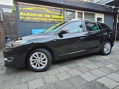Renault Mégane Estate - 1.2 TCe Limited Nw Distr ketting , onderhoud , airco , navigatie, trekhaak