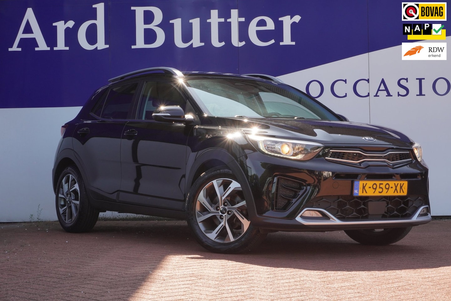 Kia Stonic - 1.0 T-GDi MHEV GT-Line+Led+Leder+ecc+camera+Breed-Navigatie+Stoel&Stuur-verw = SUPER !! - AutoWereld.nl
