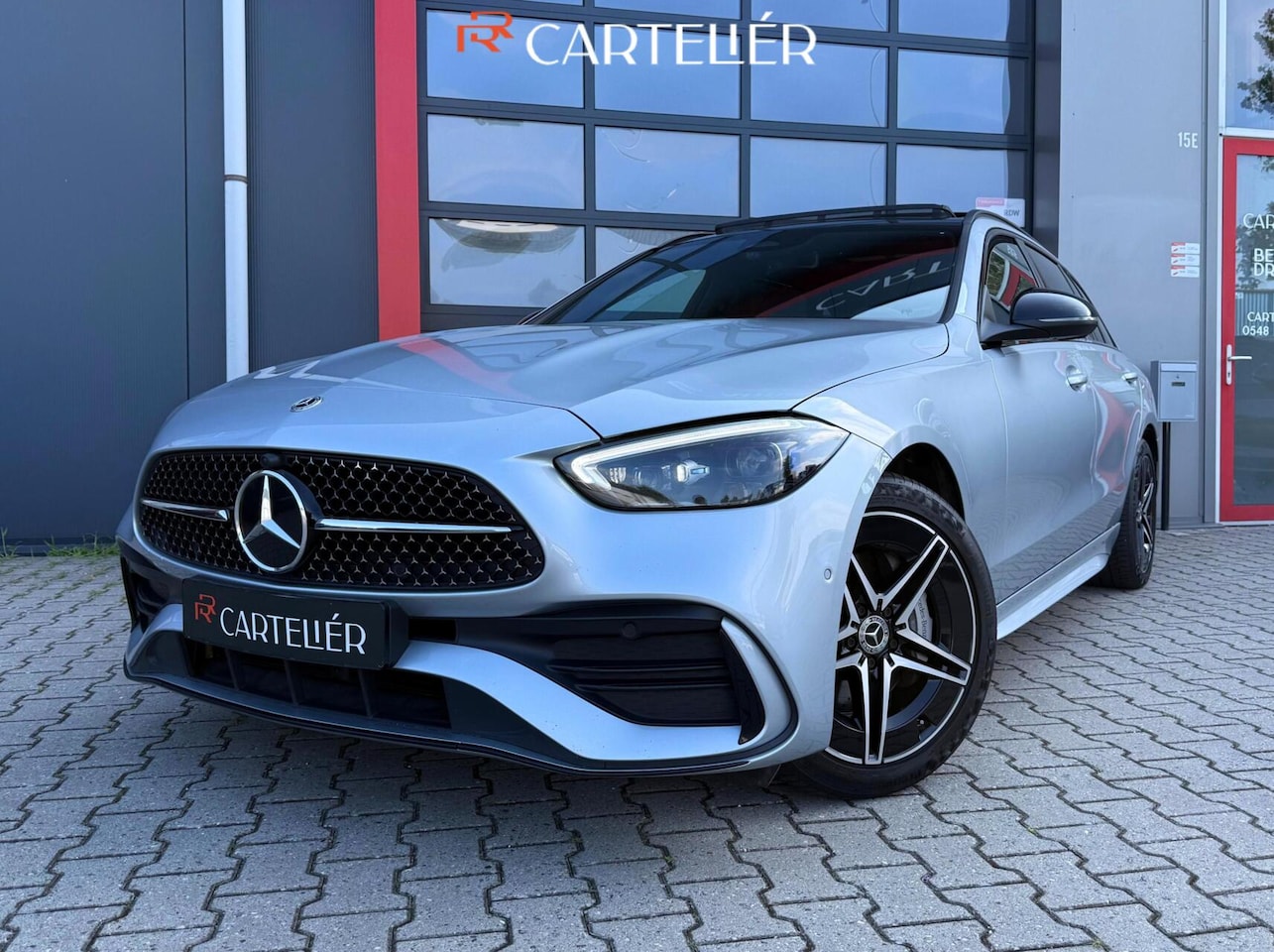 Mercedes-Benz C-klasse Estate - 300 e AMG Line 313PK | Pano | Luchtvering | Air-Balance | MBUX | Burmester | Night Pakket - AutoWereld.nl