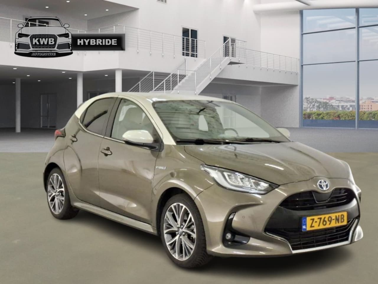 Toyota Yaris - 1.5 Hybrid Selection Limited Camera Uniek Vol - AutoWereld.nl