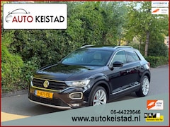 Volkswagen T-Roc - 2.0 TSI 4MOTION LEDER/NAVI/PANORAMA/LED SUPER STAAT