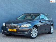 BMW 5-serie Touring - 520d High Executive|6BAK|LEDER|NAVI|VOL ONDERHOUDEN
