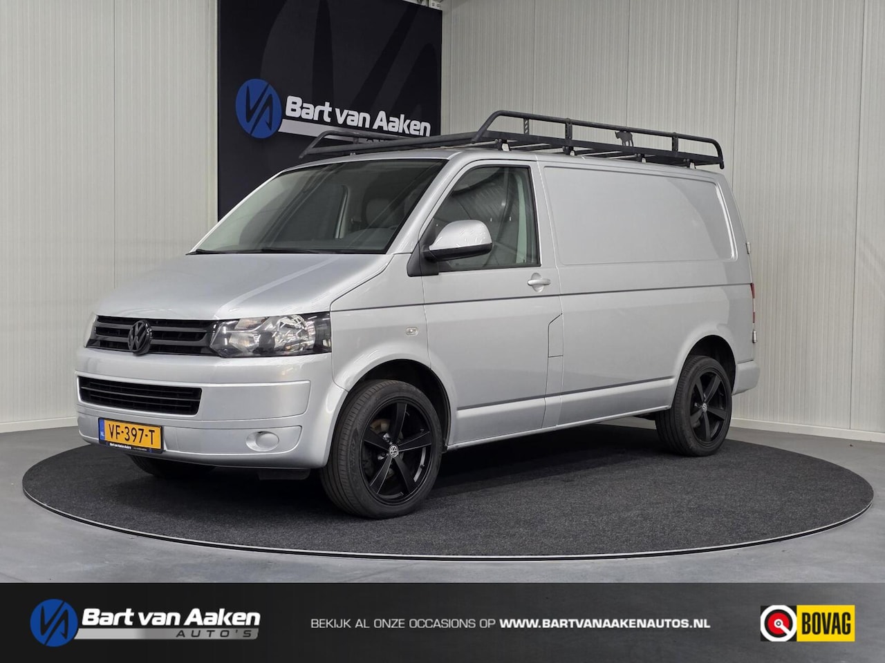 Volkswagen Transporter - 2.0 TDI L1H1 BM 19 Inch Airco Black pack - AutoWereld.nl