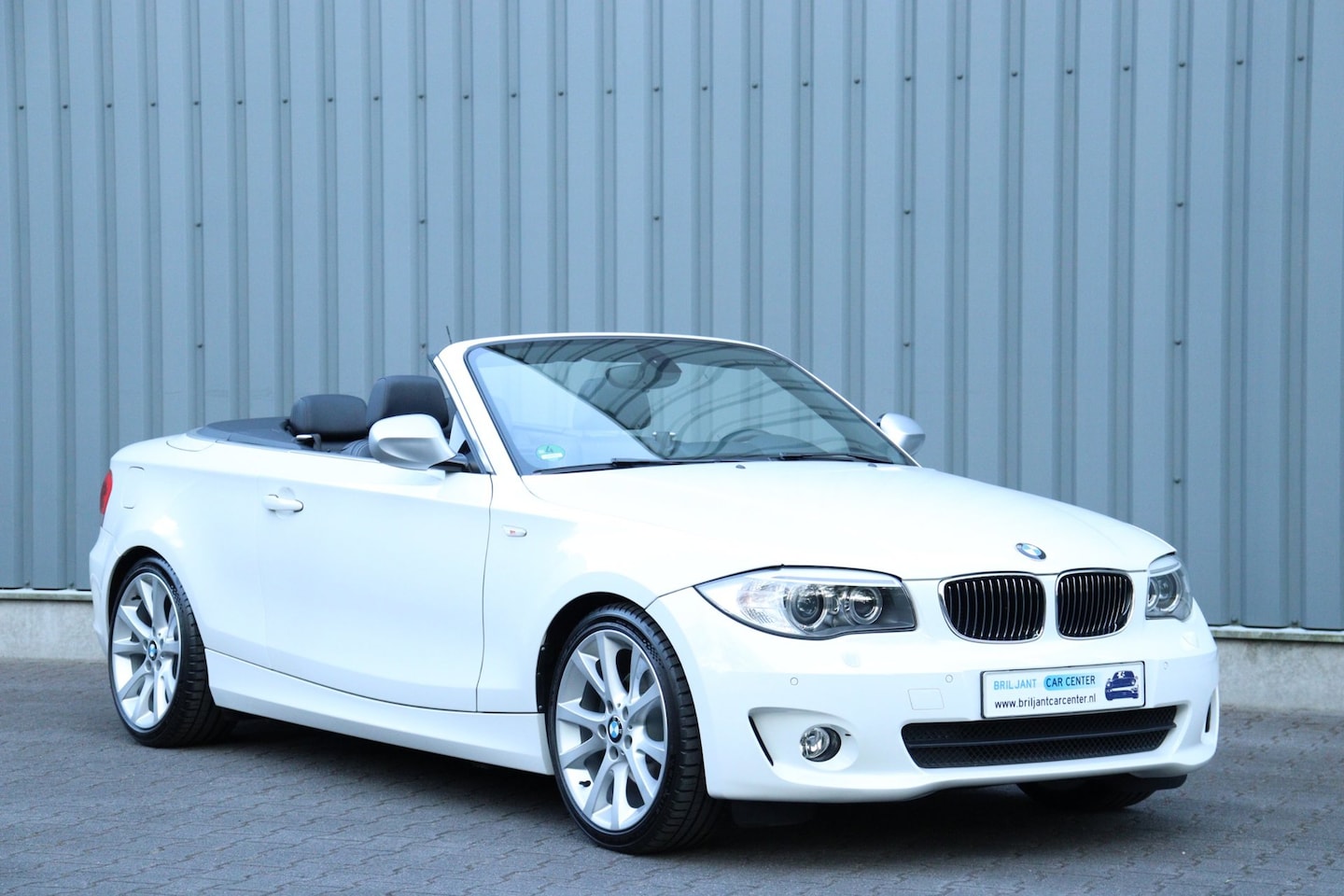 BMW 1-serie Cabrio - 125i HIGH EXECUTIVE *66.755KM.!* - AutoWereld.nl