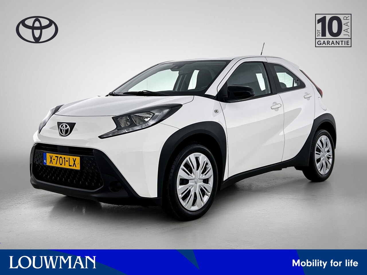 Toyota Aygo X - 1.0 VVT-i MT Play | BTW voertuig | 1e Eigenaar | NIEUW GELEVERD & ONDERHOUDEN | Apple Carp - AutoWereld.nl