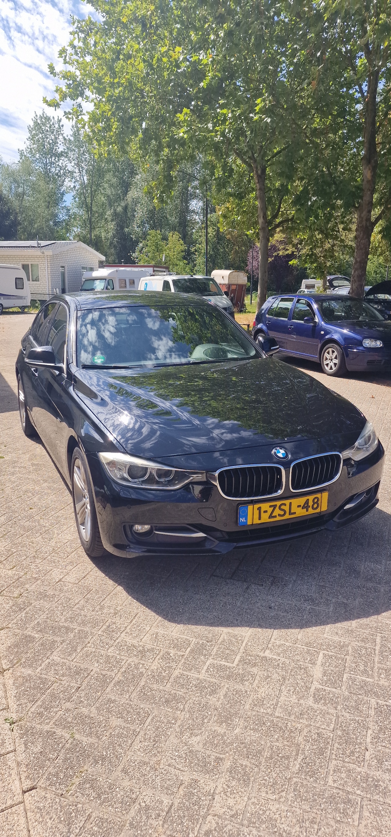 BMW 3-serie - 318d Executive - AutoWereld.nl