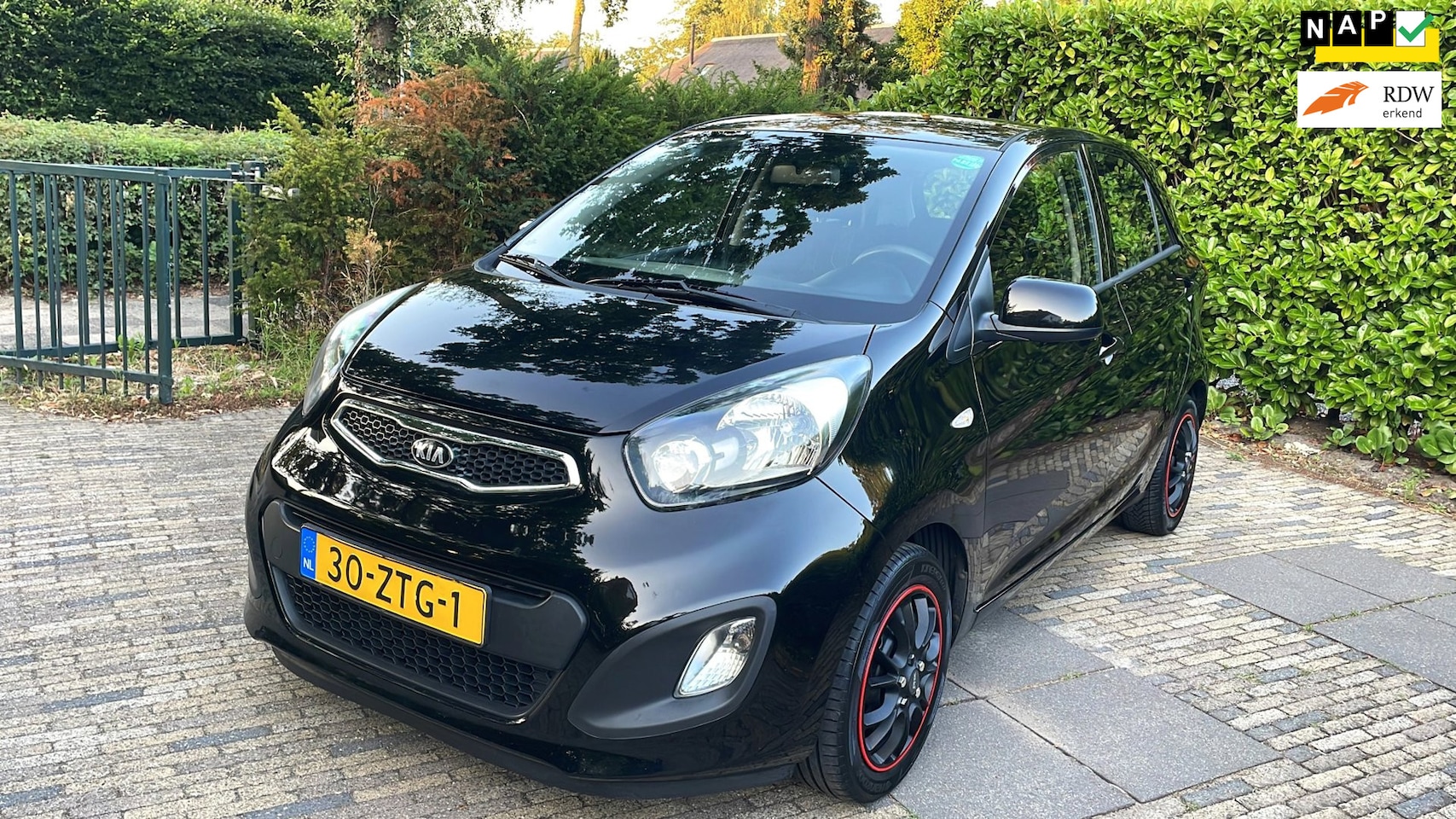 Kia Picanto - 1.0 CVVT ISG Comfort Pack 5DR 2013-Airco-New APK - AutoWereld.nl