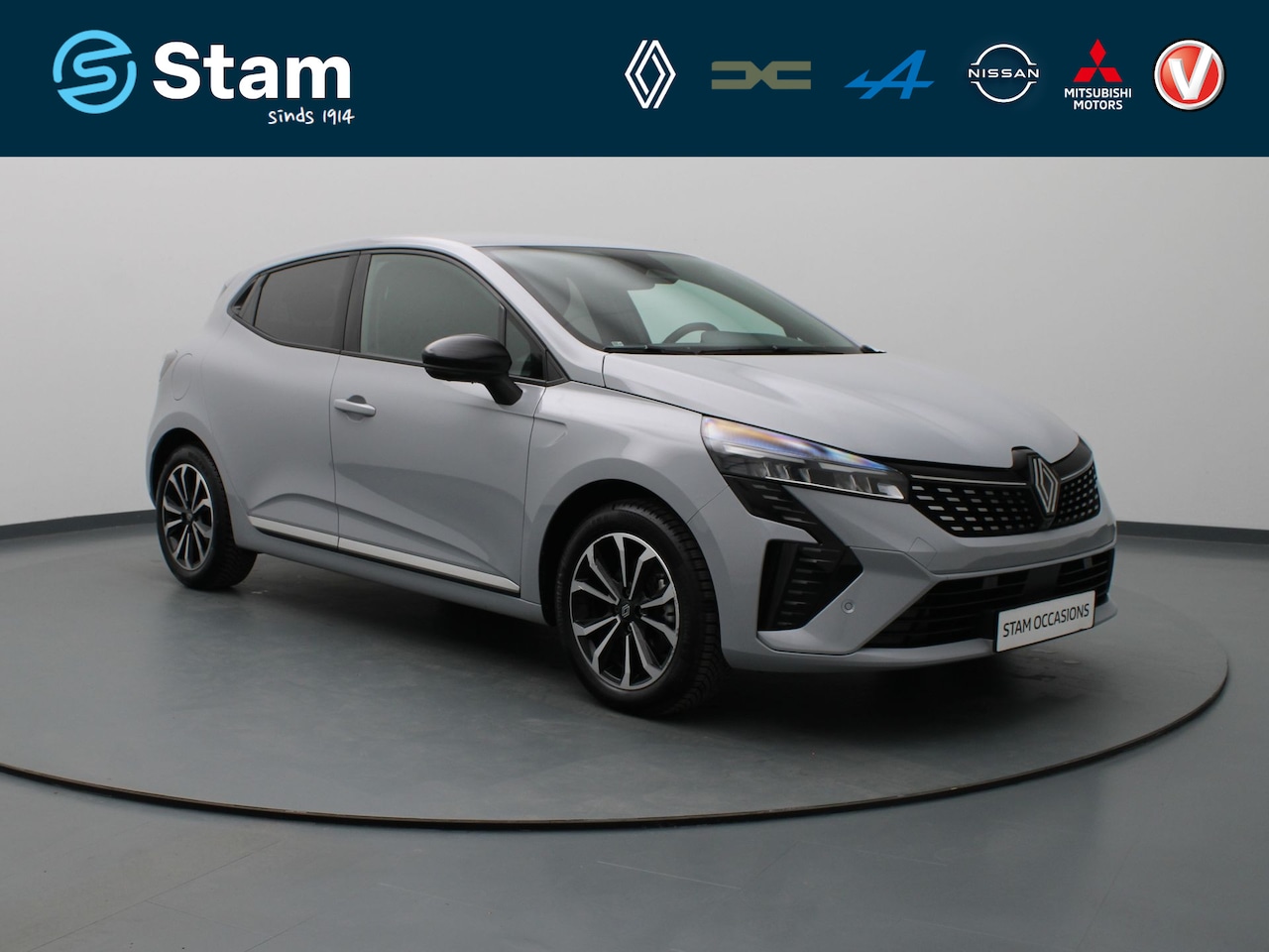 Renault Clio - E-Tech Full Hybrid techno 145pk 360° Camera | Cruise | Navi | Parkeersens. v+a | Stoel-/st - AutoWereld.nl