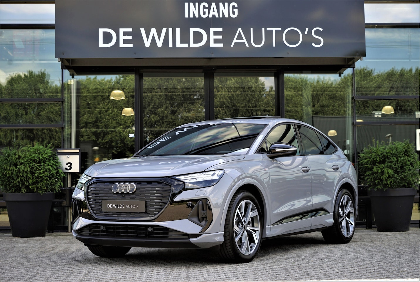 Audi Q4 Sportback e-tron - 40 S-line 204pk Pano Sonos Camera Keyless - AutoWereld.nl