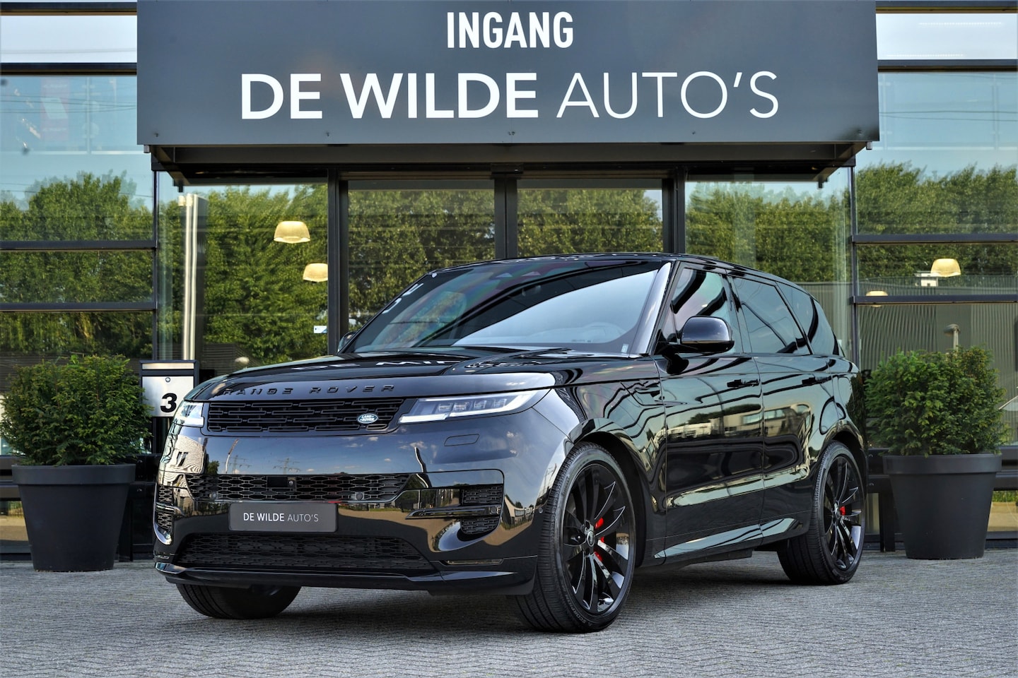 Land Rover Range Rover Sport - 3.0 P460e Dynamic SE Pano SoftClose Head-up 23-inch Stoelventilatie 360-camera - AutoWereld.nl