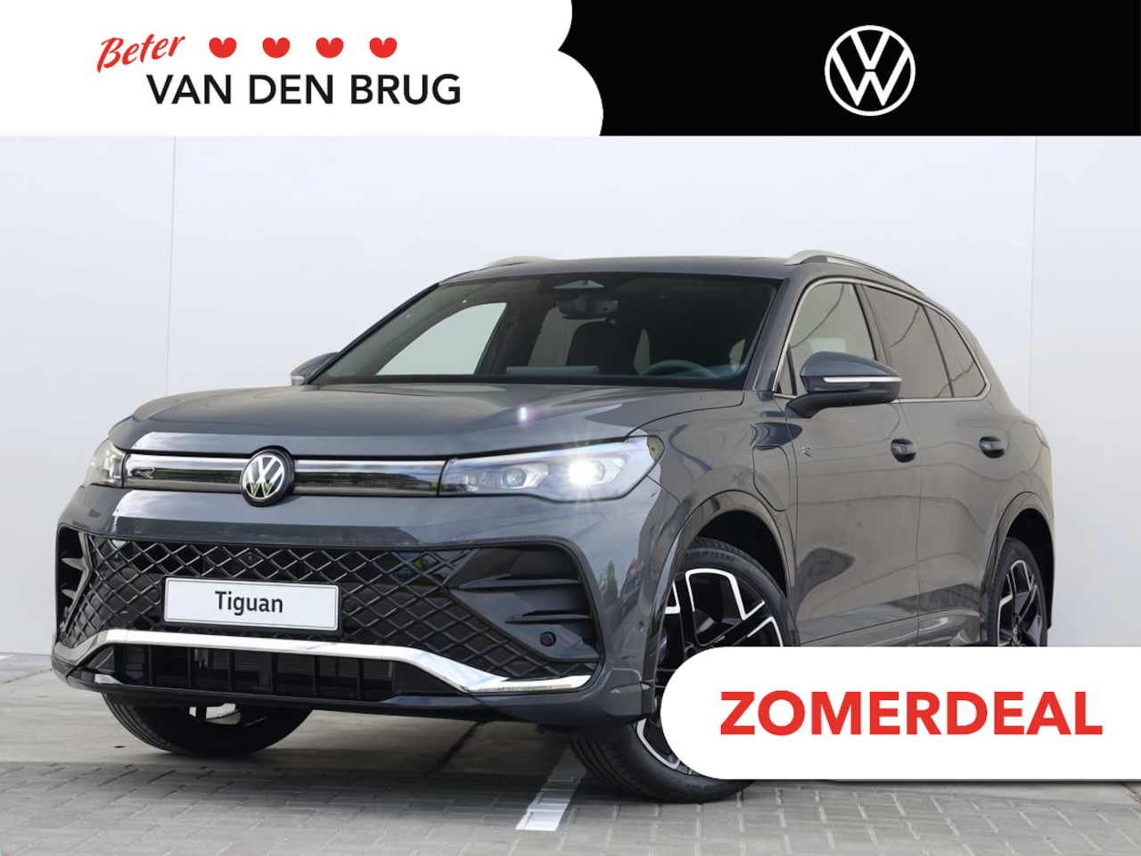 Volkswagen Tiguan - R-Line Edition 1.5 eHybrid 272 PK | Navigatie | Trekhaak | LED Matrix | Panoramadak | - AutoWereld.nl