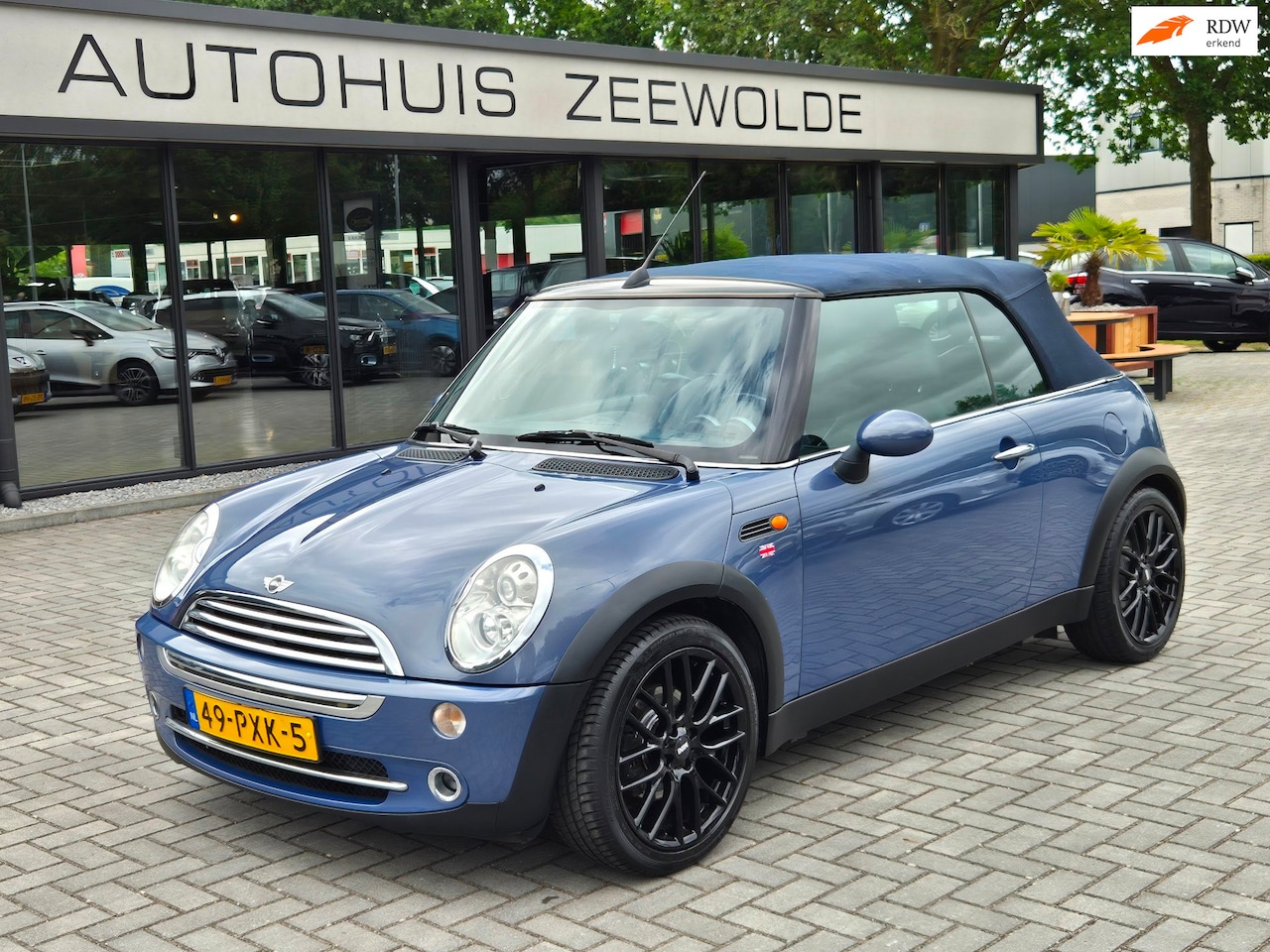 MINI Cabrio - Mini 1.6 Cooper LEDER NAVI! - AutoWereld.nl