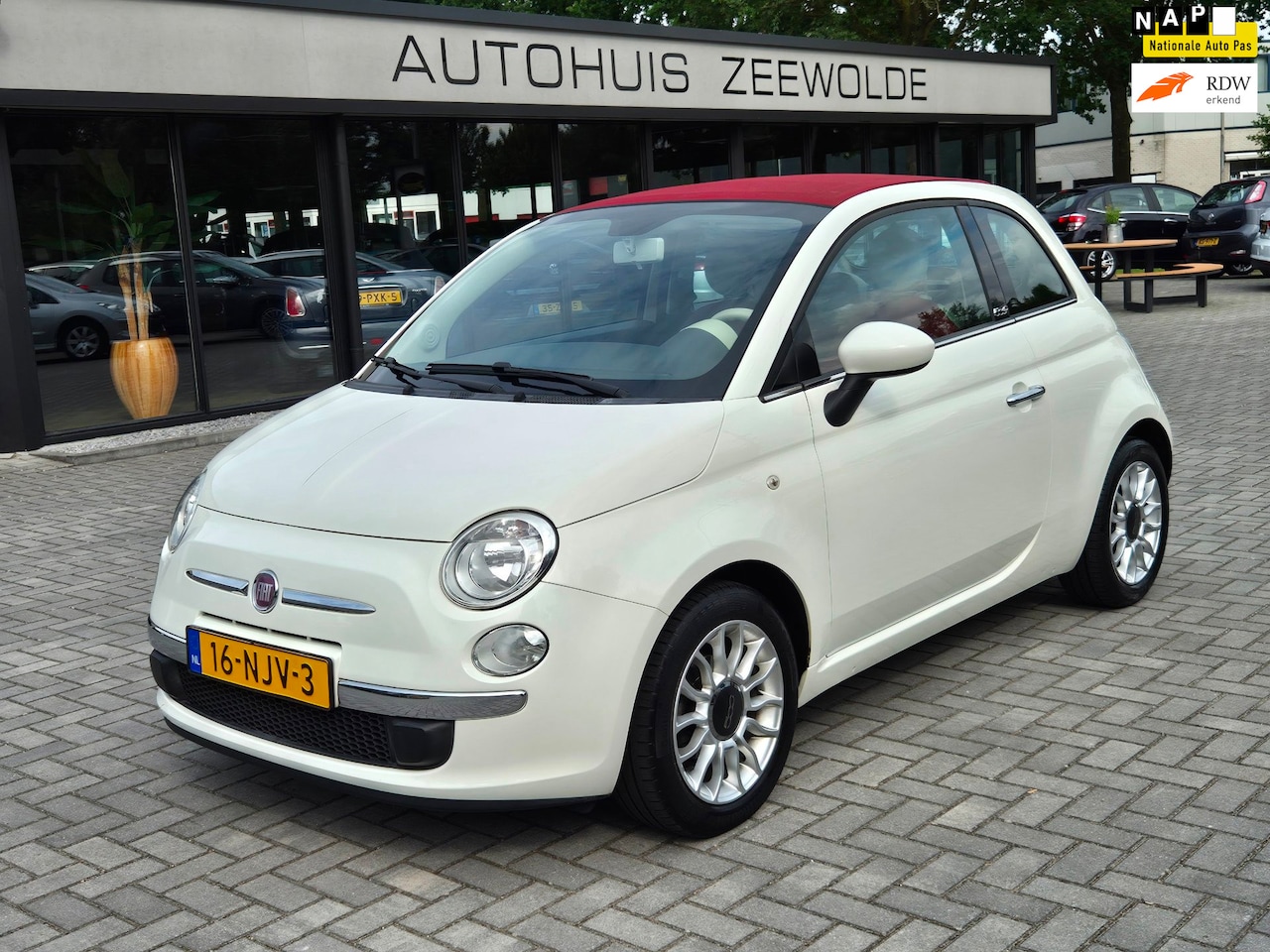 Fiat 500 C - 1.2 Lounge AUTOMAAT NAP! - AutoWereld.nl
