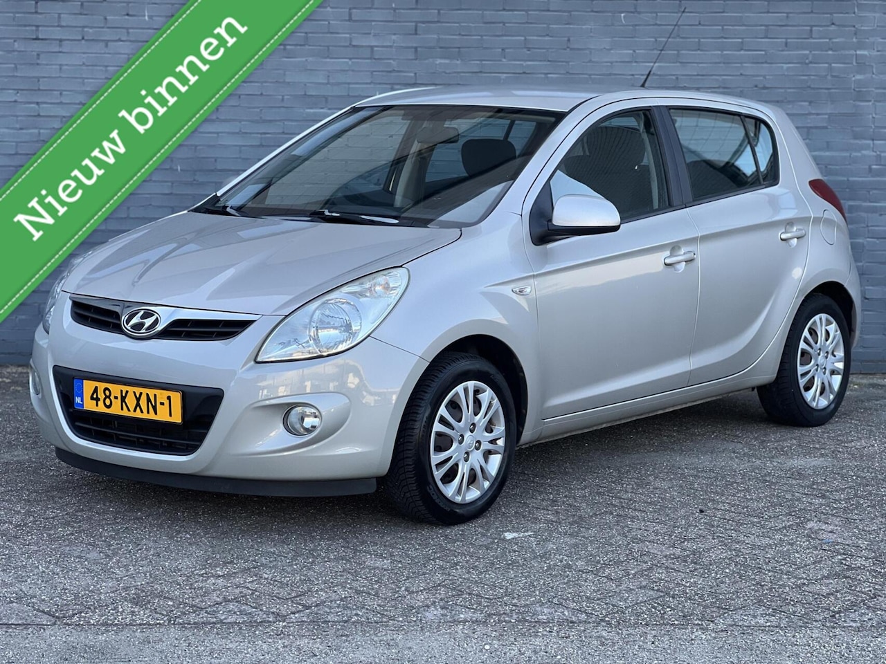 Hyundai i20 - 1.2i Airco NAP 5DRS ELEK PAKKET - AutoWereld.nl