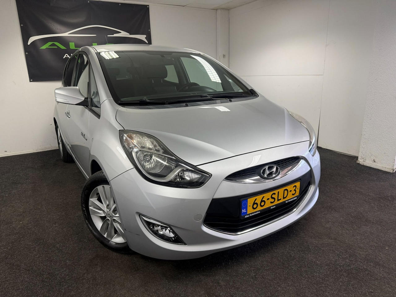 Hyundai ix20 - 1.6i i-Vision - Carplay - Airco - NAP - Navi - APK 2027 - AutoWereld.nl
