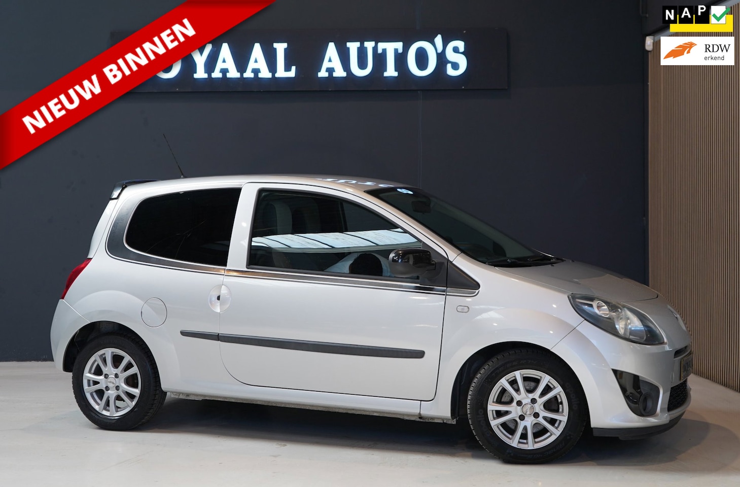Renault Twingo - 1.2-16V Collection | AIRCO | ELEK.RAMEN | NAP | APK. - AutoWereld.nl