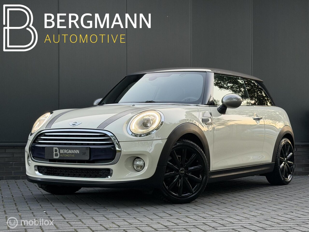 MINI 3-Deurs - 1.5 Cooper Chili Serious Business - AutoWereld.nl