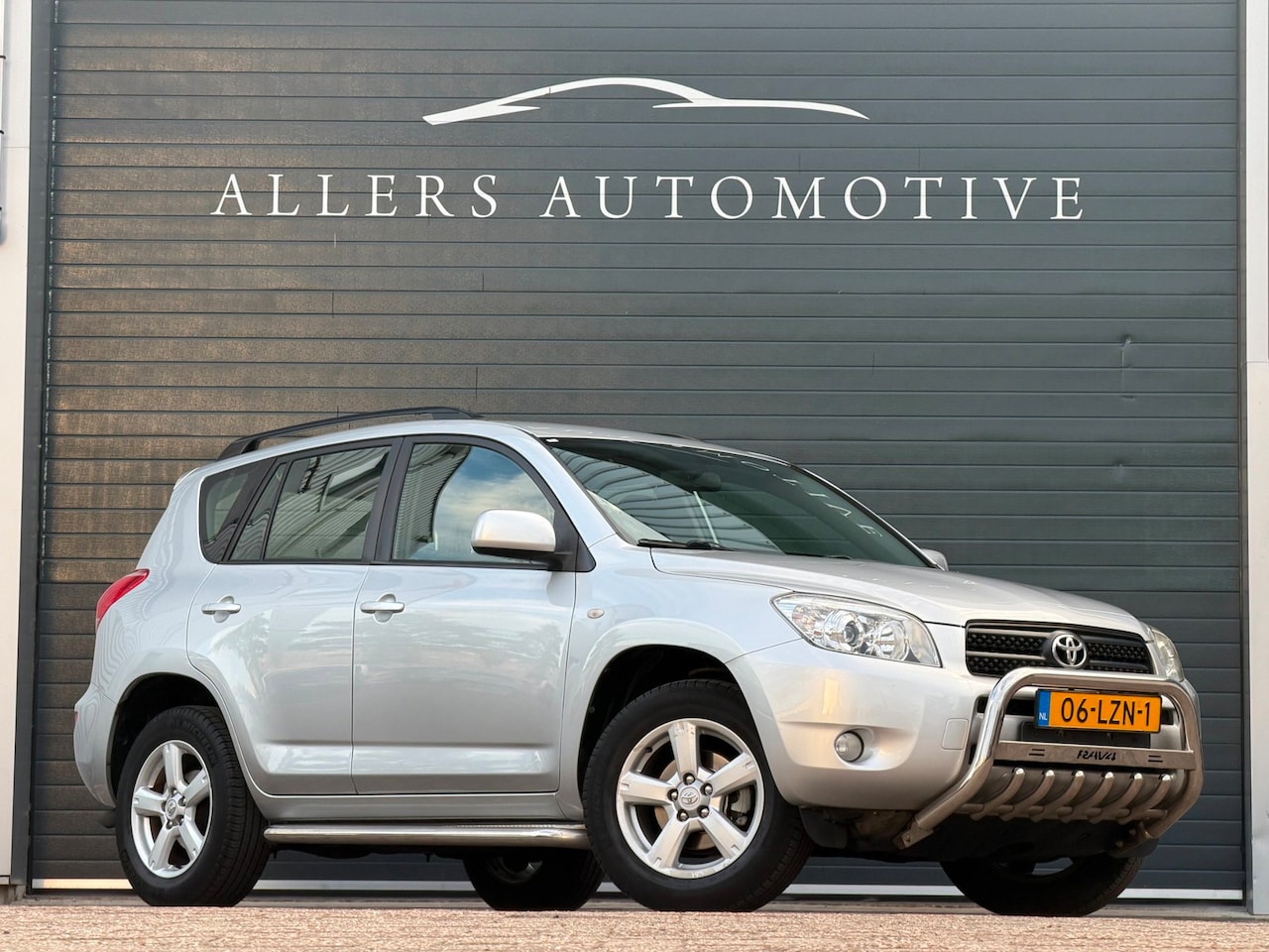 Toyota RAV4 - 2.0 VVTi Linea Sol|AUTOMAAT|CRUSE|AIRCO - AutoWereld.nl