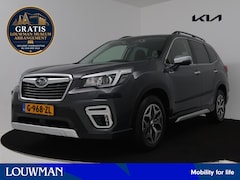 Subaru Forester - 2.0i e-BOXER Luxury | 1870 kg Trekgewicht | Camera | Dodehoek Detector | Apple Carplay\And