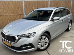Skoda Octavia Combi - 1.0 e-TSI Ambition Automaat | LED verlichting | Climate control | Cruise control | Apple C