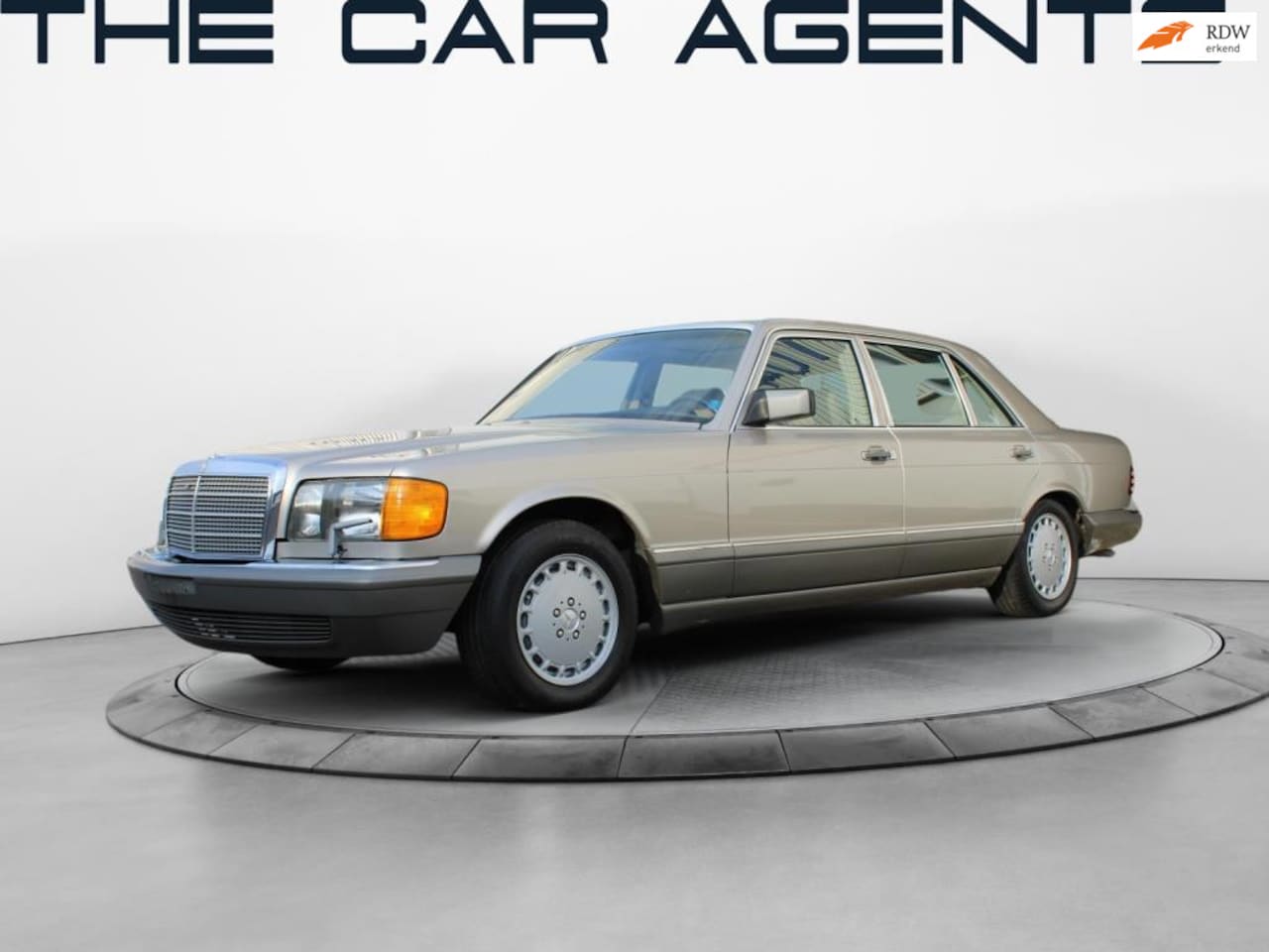 Mercedes-Benz S-klasse - 560 SEL 560 SEL, Liefhebbers auto - inverstering - moeilijk te vinden in deze staat. - AutoWereld.nl