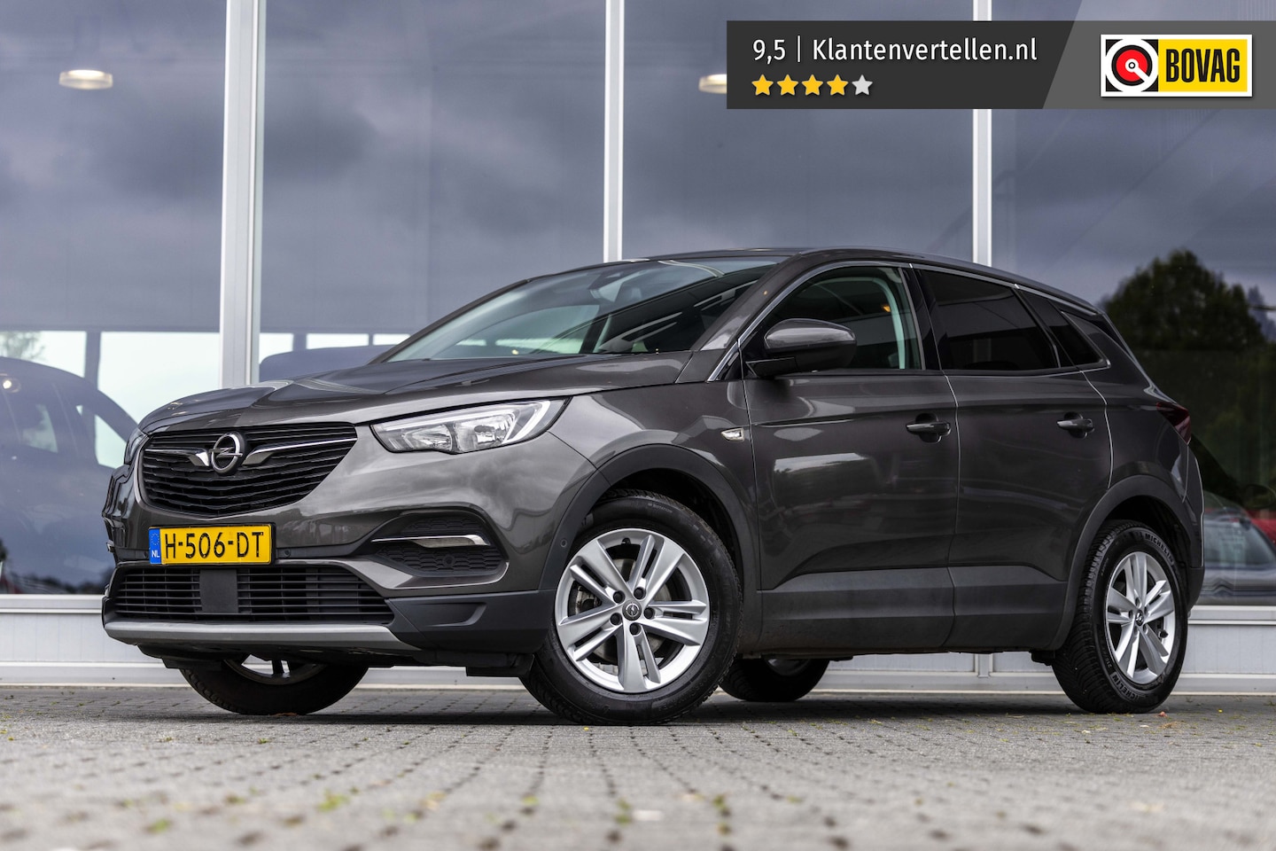 Opel Grandland X - 1.2 Turbo Business Executive | Trekhaak | Carplay | LED - AutoWereld.nl