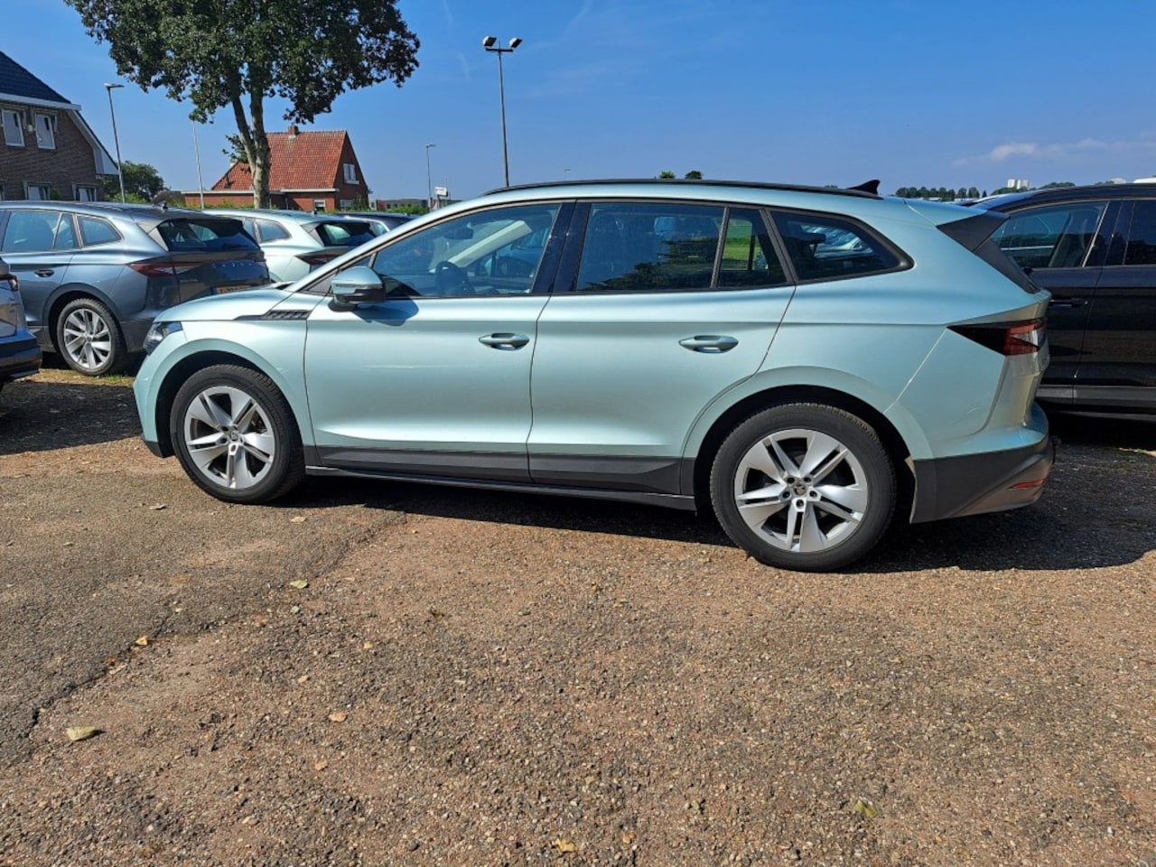 Skoda Enyaq - iV 60 180 Pk Business Edition Camera, 1/2 Leder SOH 94% - AutoWereld.nl