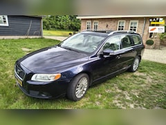Volvo V70 - 2.5T Summum 6-speed LPG G3 Donkerblauw Metallic, Beige Leder, Nieuwe Koppeling, Nwe All Se