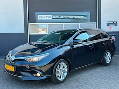Toyota Auris Touring Sports - 1.2T Edition | PANODAK | AIRCO | CAMERA | TREKHAAK