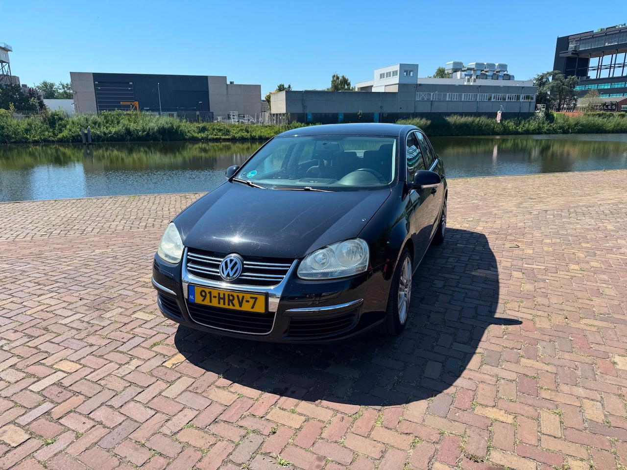 Volkswagen Jetta - 1.4 TSI Comfortline 1.4 TSI Comfortline - AutoWereld.nl