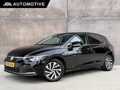 Volkswagen Golf - 1.4 eHybrid Style | Trekhaak | HUD | Memory stoelen | Adaptieve cruise | Sfeerverlichting