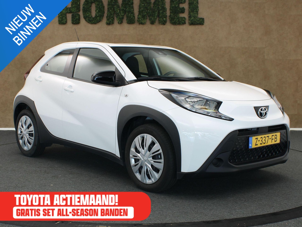 Toyota Aygo X - 1.0 VVT-i MT Play - ORIGINEEL NEDERLANDSE AUTO - AIRCO - ADAPTIEVE CRUISE CONTROL - ACHTER - AutoWereld.nl