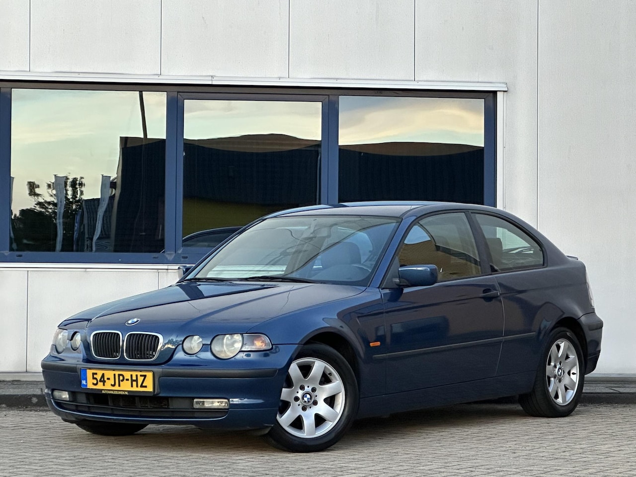 BMW 3-serie Compact - 316ti l Topasblau l Nieuwe apk l - AutoWereld.nl