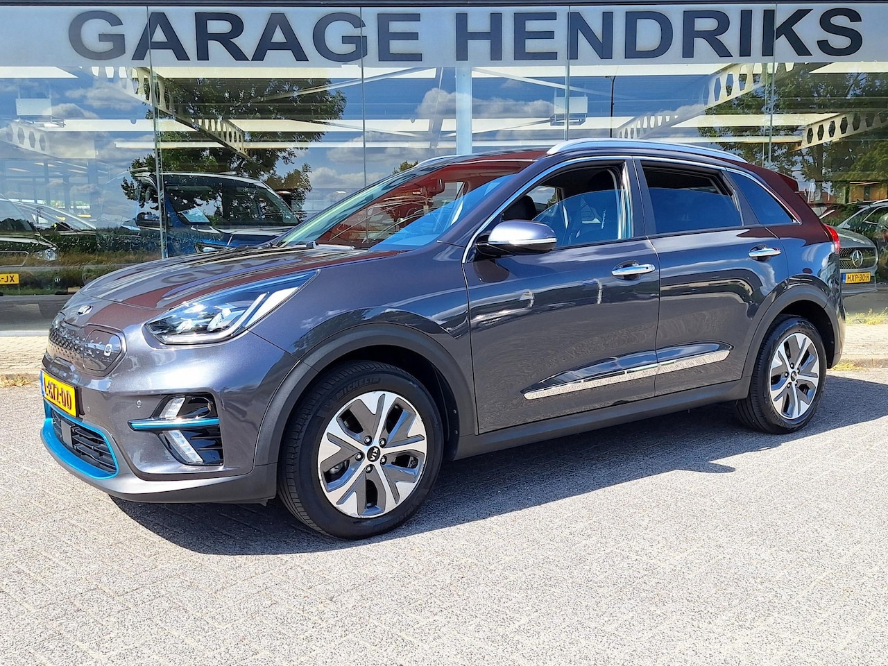 Kia e-Niro - ExecutiveLine 64 kWh | SOH: 95,2% | 3 Fase | Leder | Adaptive CC | Climate | - AutoWereld.nl