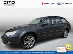 Subaru Outback - 2.5i Exclusive Edition Automaat | Trekhaak afneembaar | All Seasonbanden | Dealer onderhou