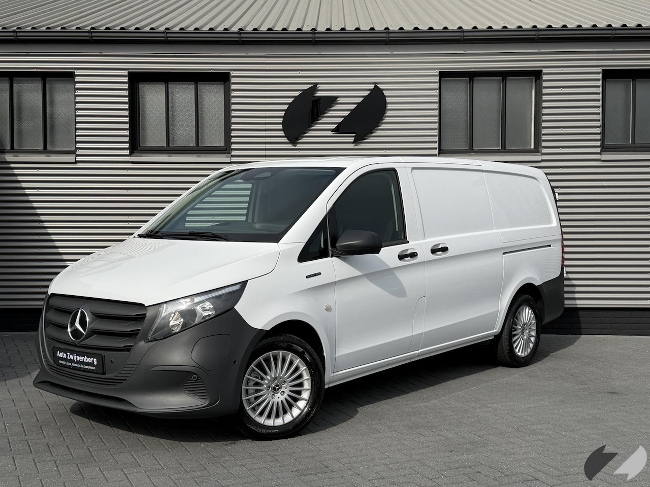 Mercedes-Benz eVito - eVito 112 L2 60 kWh eVito 112 L2 60 kWh - AutoWereld.nl