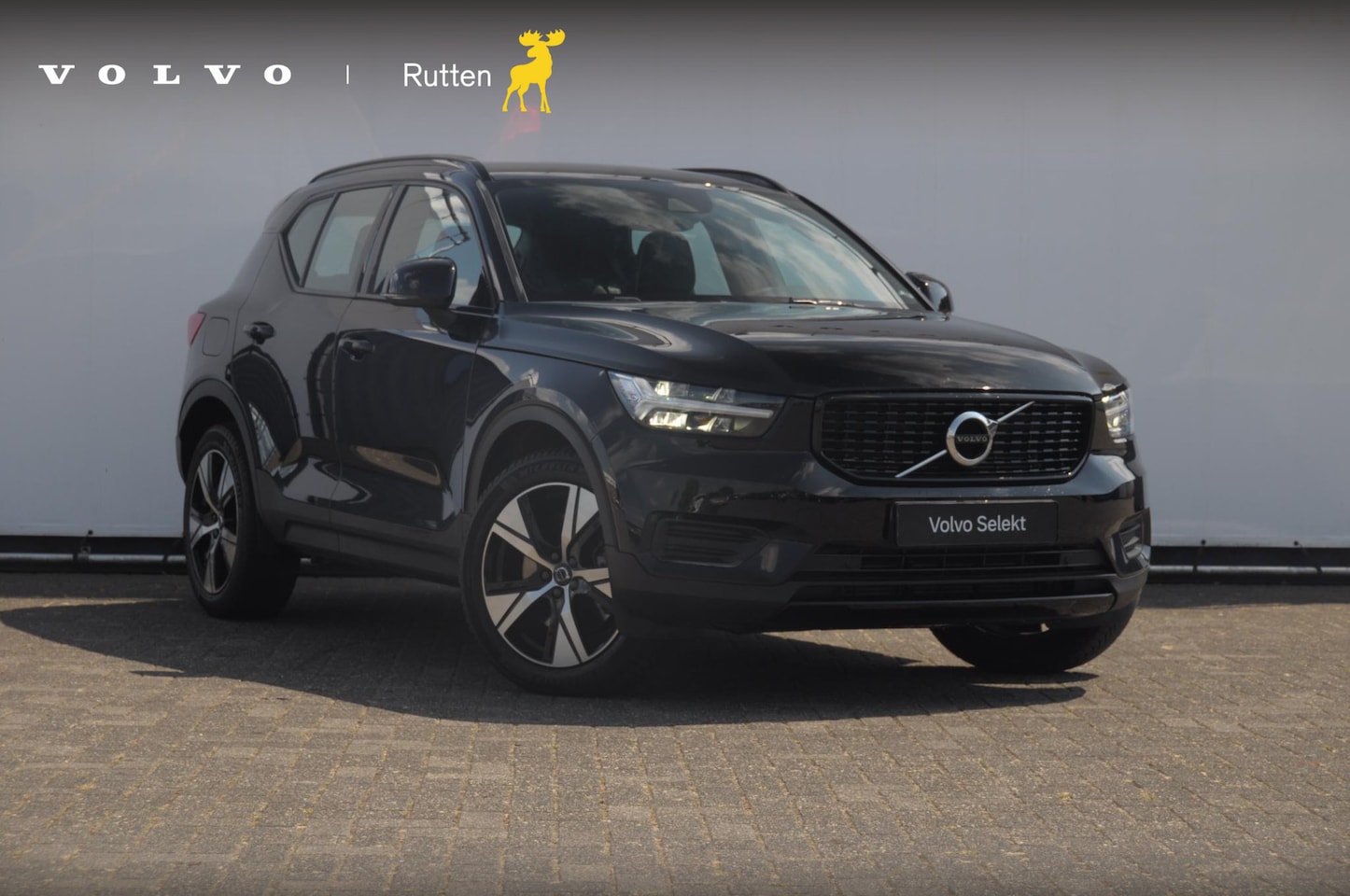 Volvo XC40 - T4 211PK Automaat Recharge R-Design / Adaptieve cruise control / BLIS / stoel - en stuurwi - AutoWereld.nl