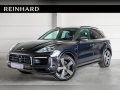 Porsche Cayenne - 3.0 E-Hybrid / Platinum / Spordesign / PASM / Luchtvering / Sportstoelen+ / Trekhaak / Dlr