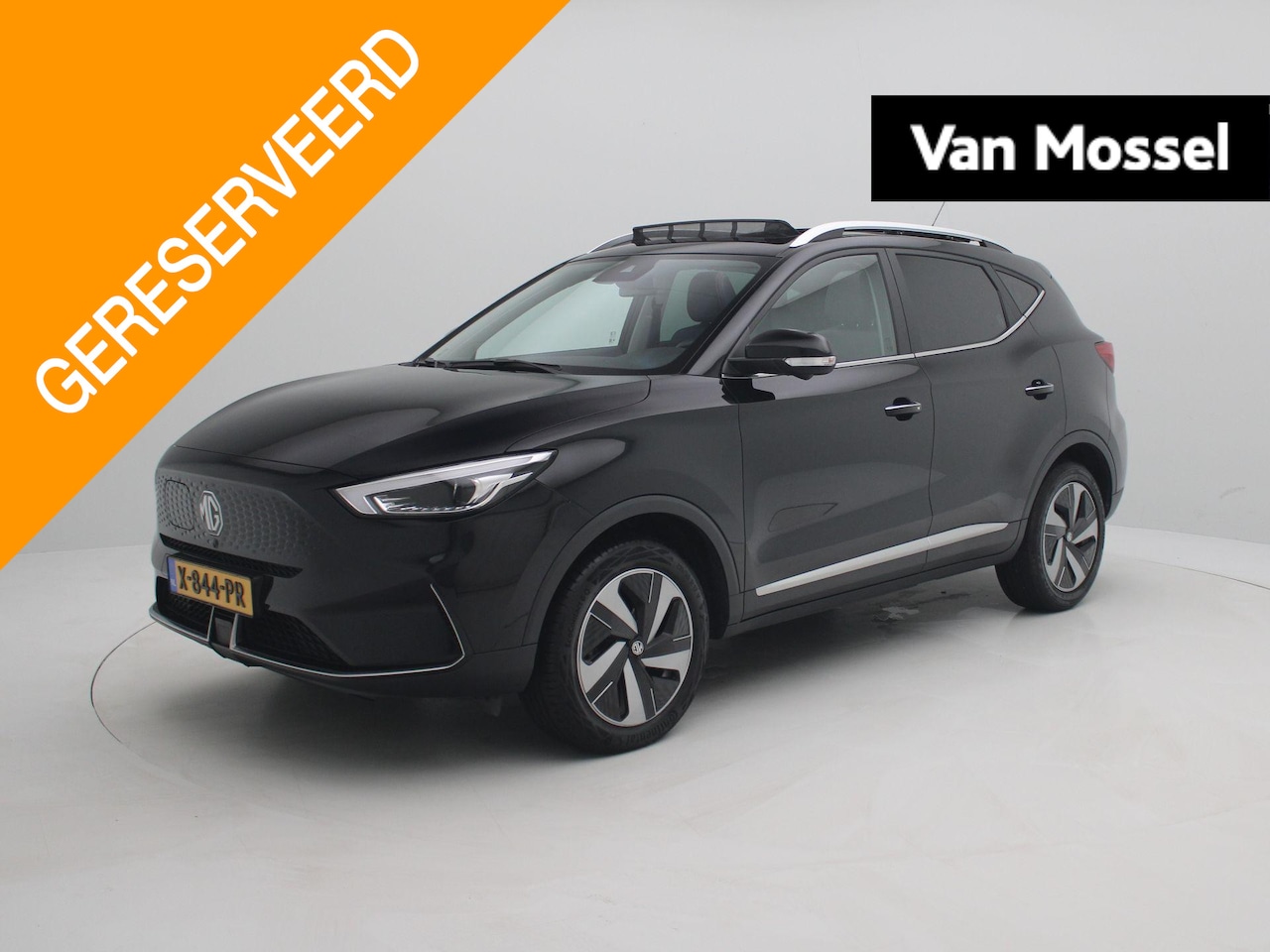 MG MG ZS EV - Standard Range Luxury 50 kWh | Apple Carplay/Android Auto | Leder | Panoramadak | Stoelver - AutoWereld.nl