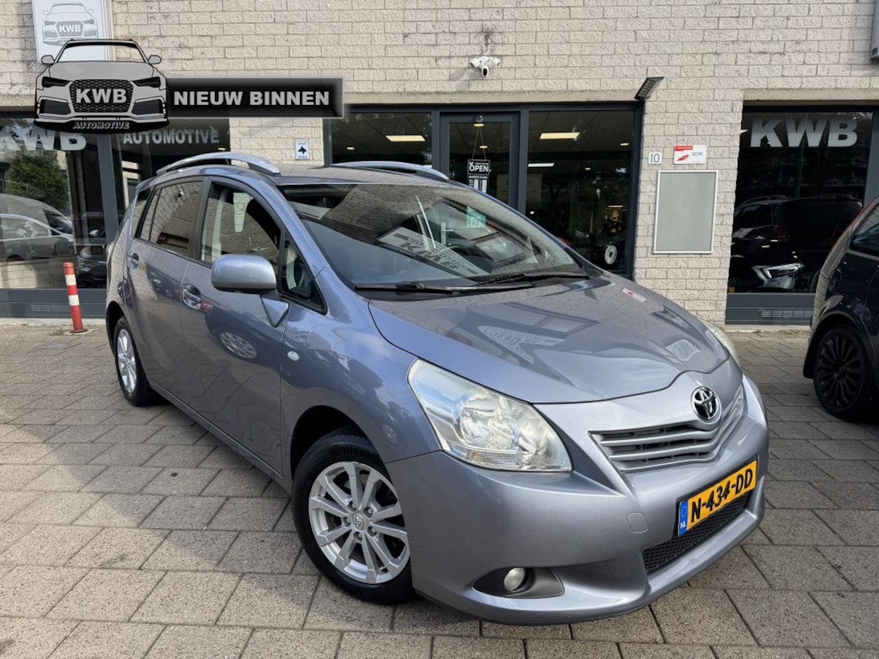 Toyota Verso - 1.6 VVT-i Airco Navigatie Camera Clima - AutoWereld.nl