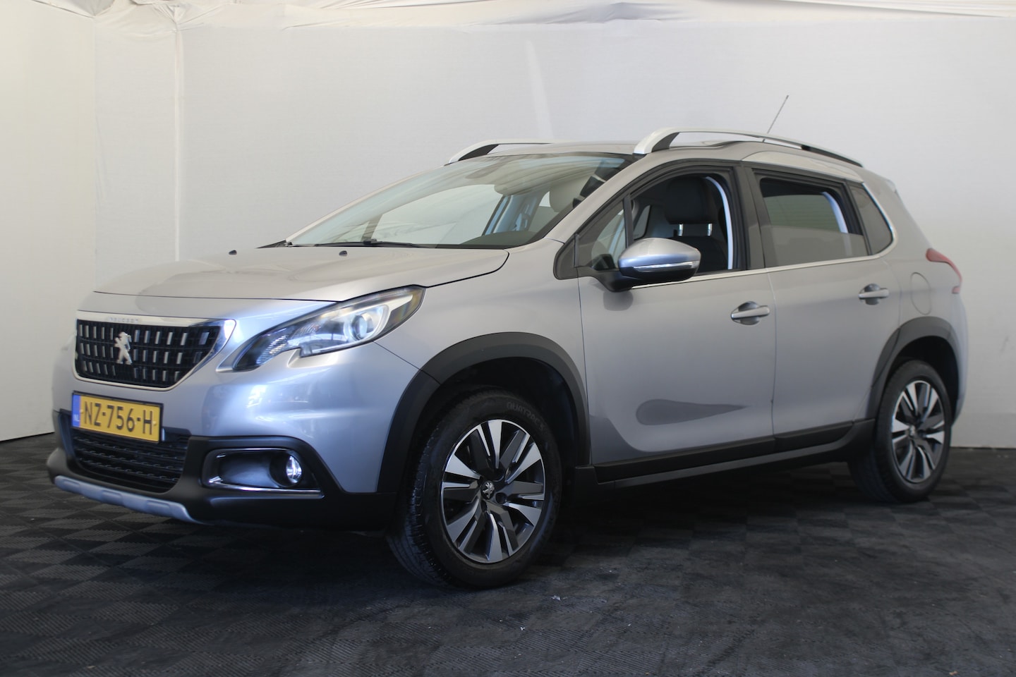 Peugeot 2008 - 1.2 PureTech Allure 1.2 PureTech Allure - AutoWereld.nl