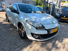 Renault Mégane - 1.5 dCi Bose 5 deurs, airco/clima, navi, cruise, elec pakket, rijd perfect 356.627 km apk
