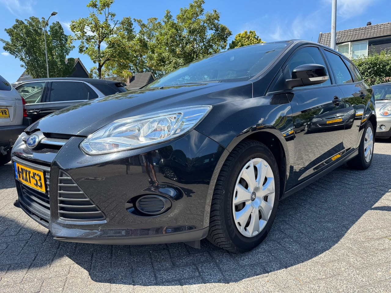 Ford Focus Wagon - 1.0 EcoBoost Trend 1.0 EcoBoost Trend,Airco,Cruise,Navi,Elek-pakket - AutoWereld.nl